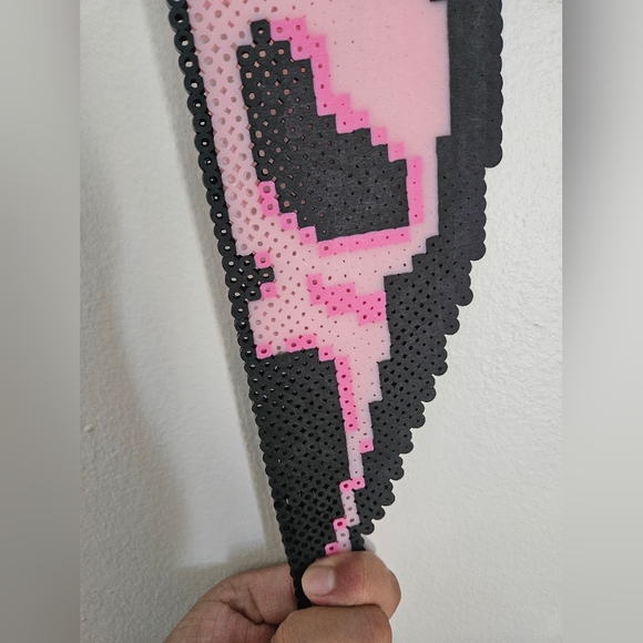 Ghostface Pink Knife Perler Bead Scream Horror Movie Halloween Decoration - Picture 5 of 7